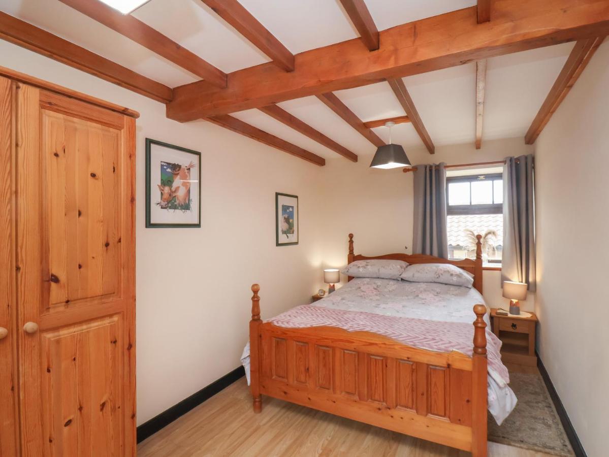 Cow Byre Cottage Whitby Exterior foto